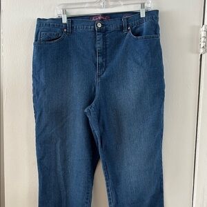 Gloria Vanderbilt Amadan Jeans Size 18 (232)